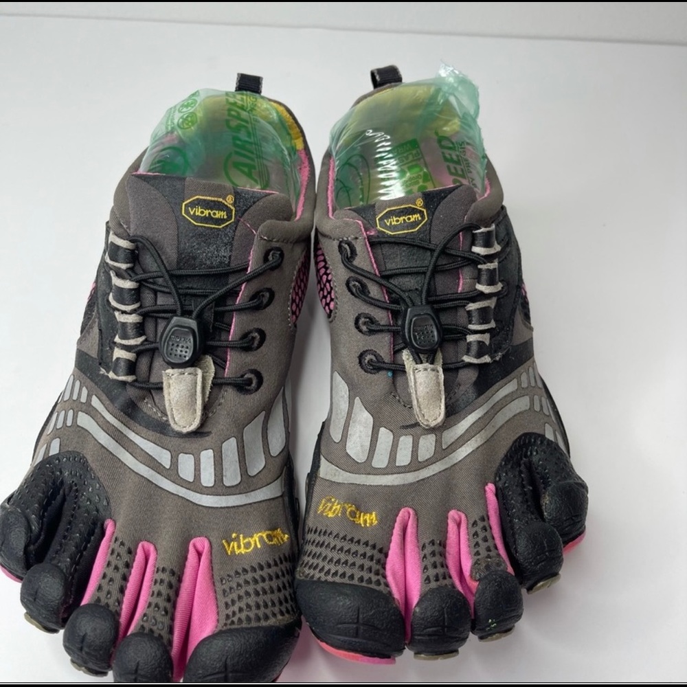 Vibram five finger shoes